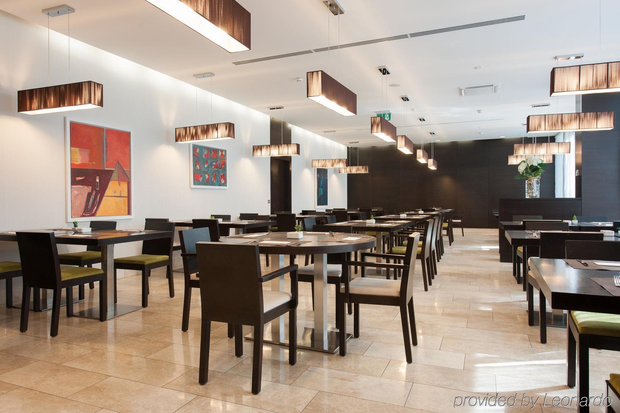 Occidental Praha Five Hotel Restaurant photo