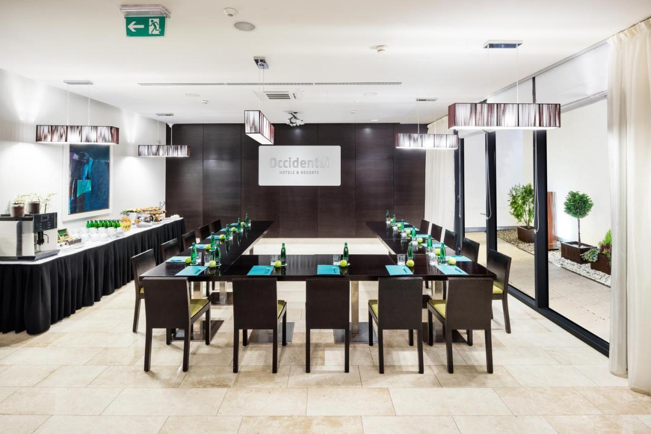 Occidental Praha Five Hotel Exterior photo